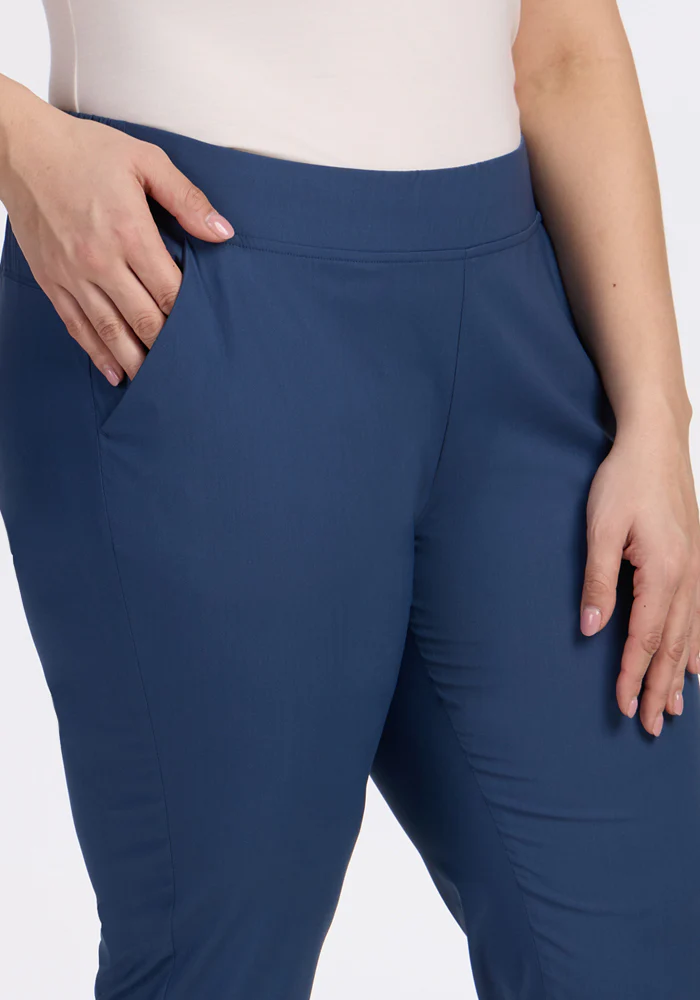 Nicole Ankle Pants - Vintage Indigo - Image 11